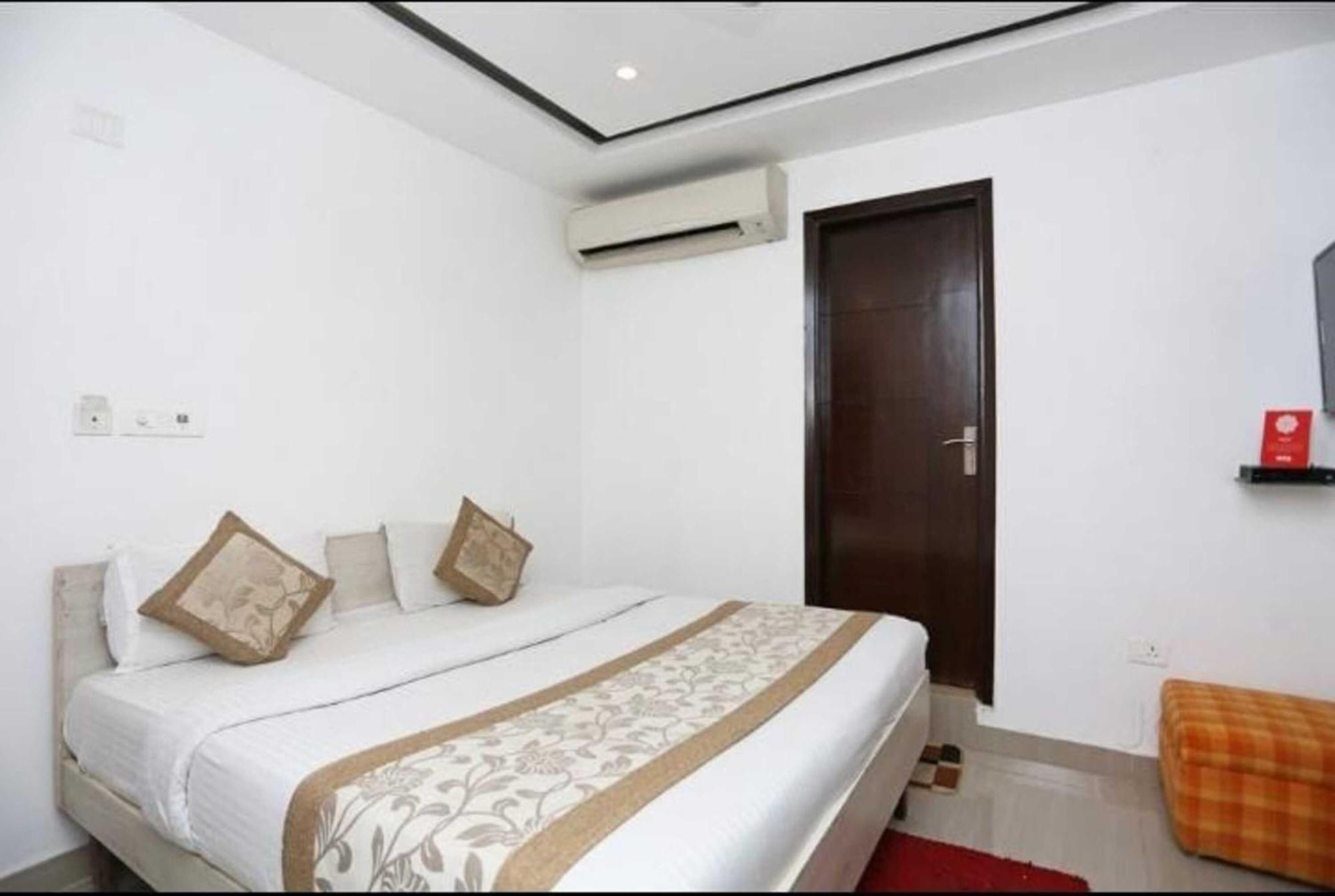 Deluxe Rooms In Jangpura Nova Deli Exterior foto